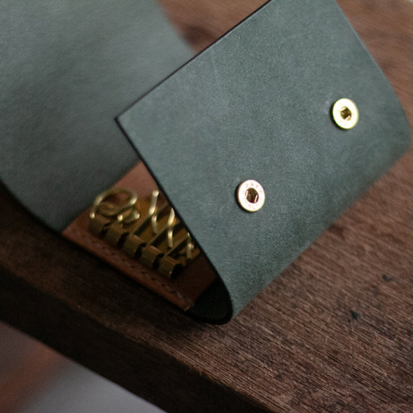 スマートキー収納可キーケース「 c u r u n 」_オリーブ